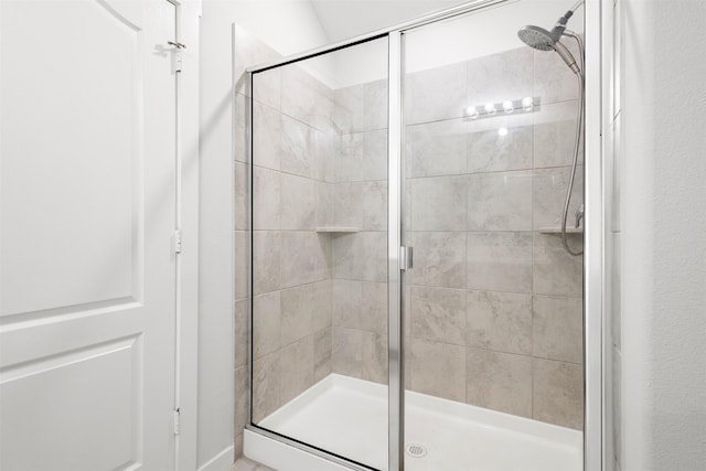 6112 Fall Creek Ln, Fort Worth, TX 76123 - full bathroom featuring a stall shower