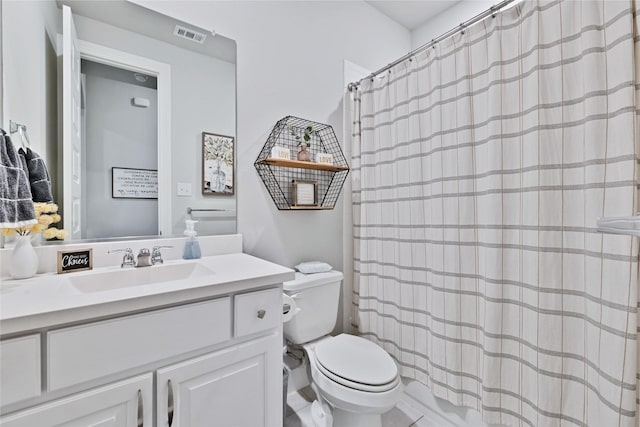 1429 Arrowwood Dr, Aubrey, TX 76227 - full bathroom featuring vanity and curtained shower
