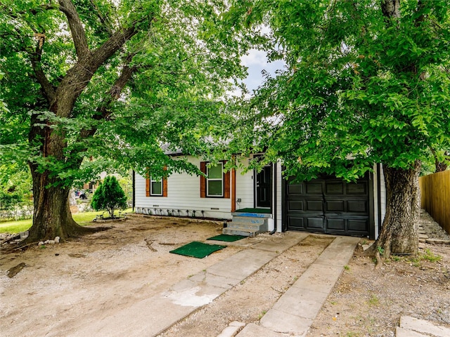 4235 Bonnie View Rd, Dallas, TX 75216 - obstructed view of property with driveway and an attached garage