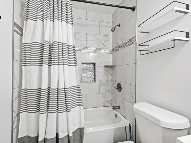 4235 Bonnie View Rd, Dallas, TX 75216 - bathroom featuring shower / bath combination with curtain and toilet