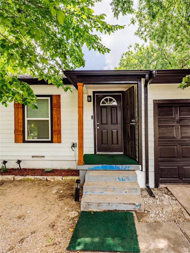 4235 Bonnie View Rd, Dallas, TX 75216 - entrance to property with a garage