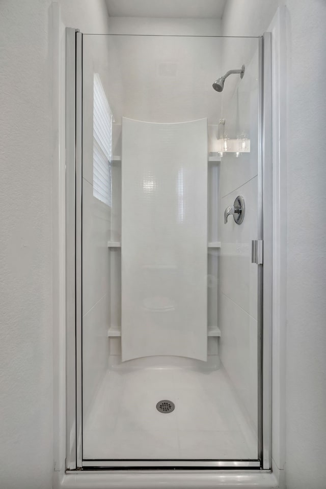 529 Mesa View Trl, Fort Worth, TX 76131 - full bathroom with a stall shower