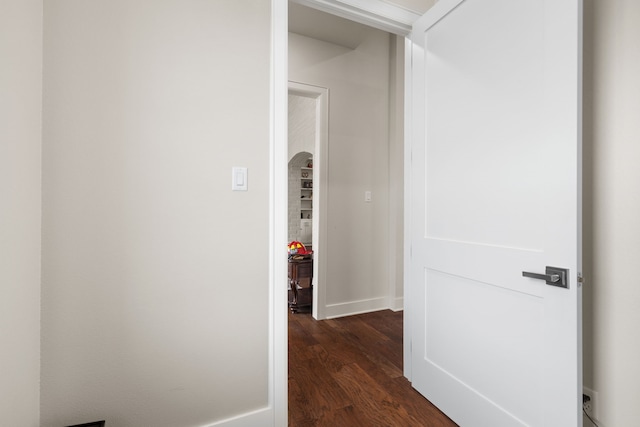 580 Vz County Road 3422, Wills Point, TX 75169 - corridor featuring dark wood finished floors and baseboards