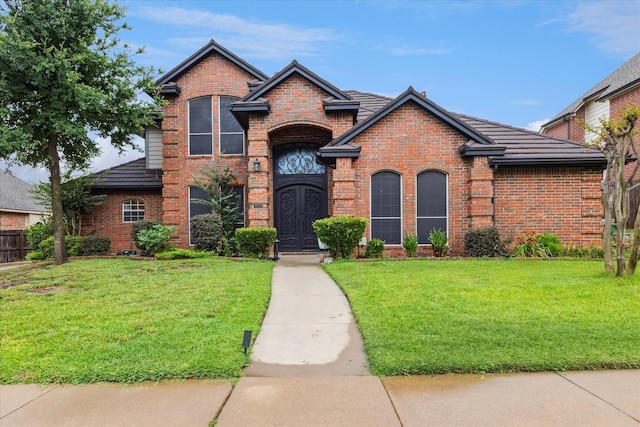 312 Springhill Dr, Hurst, TX 76054