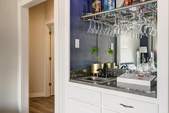 312 Springhill Dr, Hurst, TX 76054