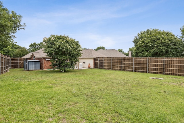 7105 Stoneridge Dr, Frisco, TX 75034 - fenced backyard featuring a shed