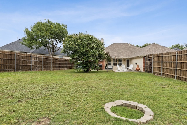 7105 Stoneridge Dr, Frisco, TX 75034 - fenced backyard with a patio