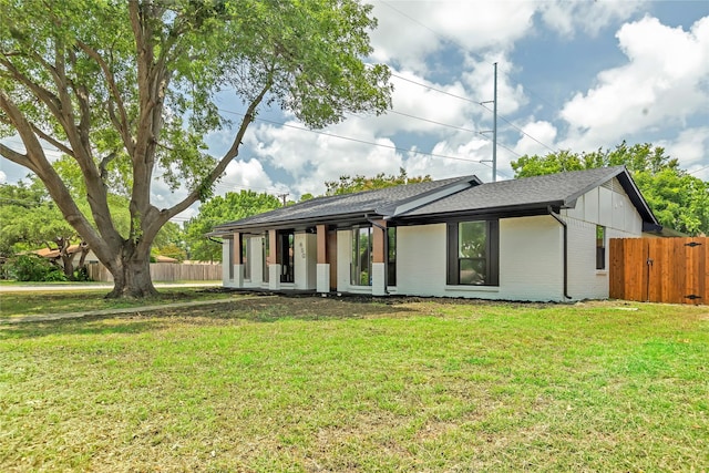 430 Cambridge Dr, Richardson, TX 75080 - view of front of house with brick siding and roof with shingles