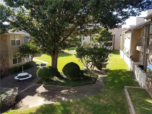 4748 Old Bent Tree Ln Unit 906, Dallas, TX 75287 - view of grassy yard