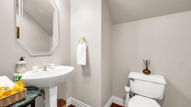 6740 Magnum Dr, Plano, TX 75024 - bathroom featuring toilet