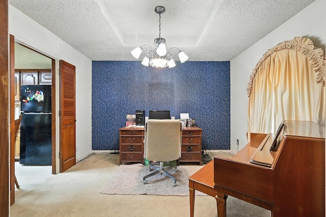1419 Juniper Ln, Lewisville, TX 75077 - carpeted home office featuring a chandelier, a textured ceiling, a raised ceiling, and wallpapered walls
