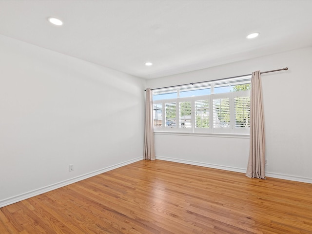 4608 Winthrop Ave E, Fort Worth, TX 76116 - unfurnished room featuring light wood finished floors and recessed lighting