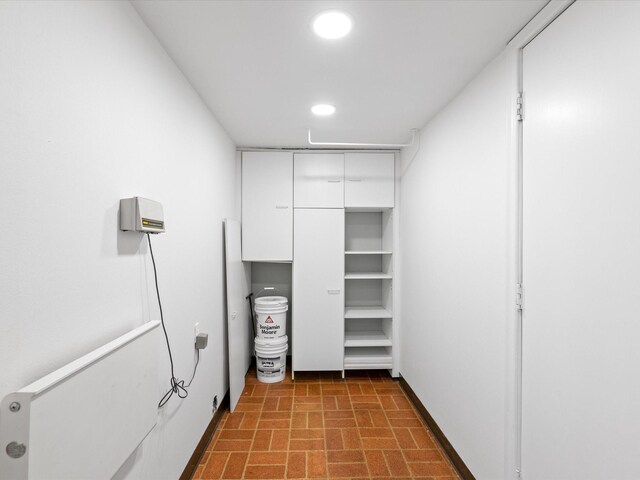 4608 Winthrop Ave E, Fort Worth, TX 76116 - view of spacious closet
