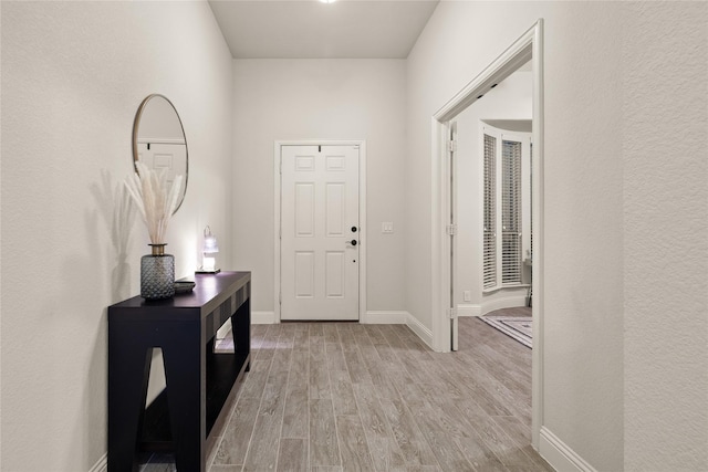 1501 Birdsong Ct, Midlothian, TX 76065 - foyer with wood finished floors and baseboards