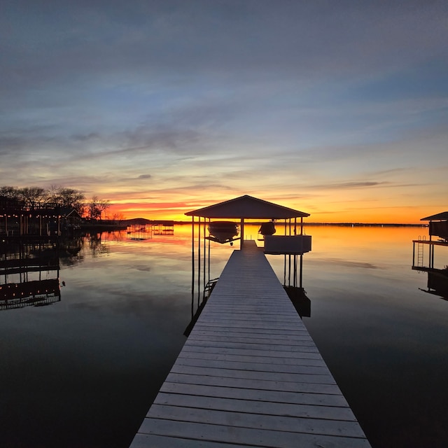 105 Causeway Ct, Gun Barrel City, TX 75156 - dock with a water view and boat lift