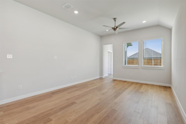 923 Hazel Dr, Lavon, TX 75166 - unfurnished room with ceiling fan, light wood-style floors, recessed lighting, and vaulted ceiling