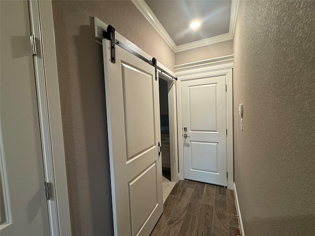 3324 Acorn Hill Trl, Weatherford, TX 76087 - hall with a textured wall, a barn door, crown molding, and wood finish floors
