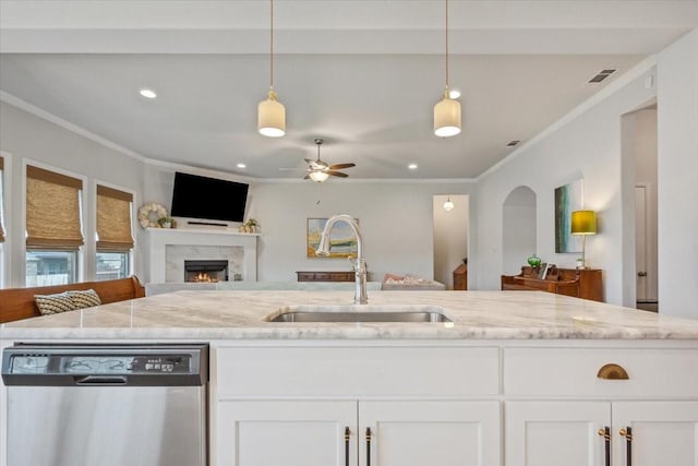 1046 Kreece Dr, Hewitt, TX 76643