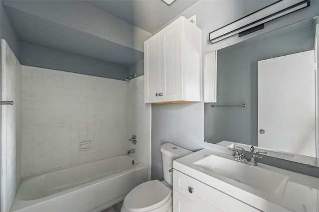 2415 Sunflower Dr, Arlington, TX 76014 - bathroom with  shower combination and vanity