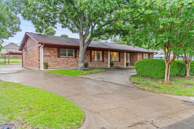 4109 Plantation Dr, Benbrook, TX 76116