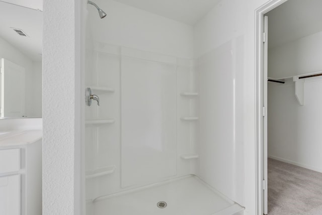 1961 Kiwi Dr, Royse City, TX 75189 - full bath with a shower, vanity, and a spacious closet