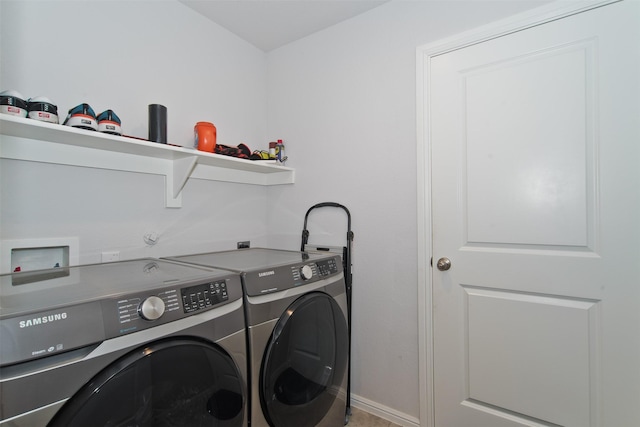 941 Loomis Trl, Justin, TX 76247 - laundry room featuring separate washer and dryer and baseboards