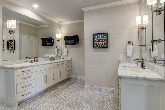 4635 W Amherst Ave, Dallas, TX 75209 - full bath with crown molding and two vanities