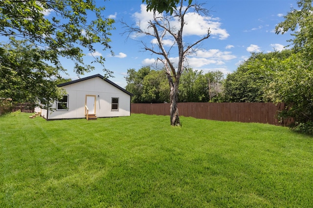 2117 Andrew Ave, Fort Worth, TX 76105 - view of yard featuring entry steps