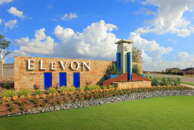 743 Hidden Feather Dr, Lavon, TX 75166 - community sign featuring a lawn