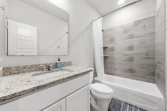 6932 Sulphur Ct, China Spring, TX 76633 - full bathroom featuring shower / tub combo with curtain and vanity