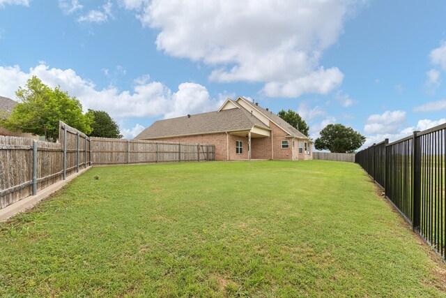 2008 Natchez Ct, Cleburne, TX 76033 - view of fenced backyard