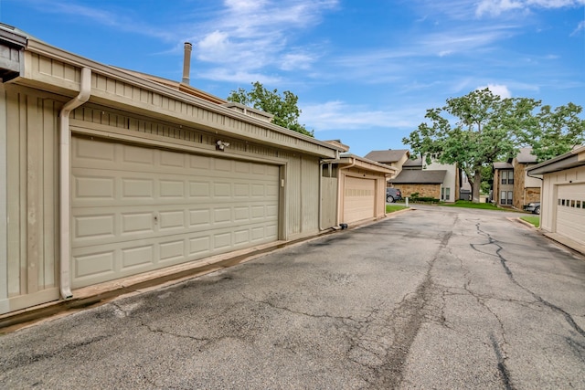 3003 Rustling Leaves Ln, Bedford, TX 76021 - garage featuring a residential view