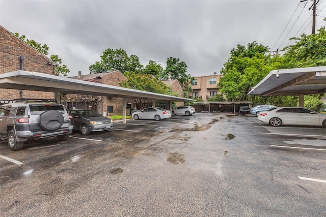 4239 Mckinney Ave Unit 202, Dallas, TX 75205 - view of covered parking lot