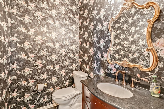 3212 Cantura Dr, Mesquite, TX 75181 - bathroom featuring vanity and wallpapered walls
