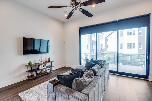 381 E Greenbriar Ln Unit 501, Dallas, TX 75203 - living room featuring dark wood-style floors, recessed lighting, and ceiling fan