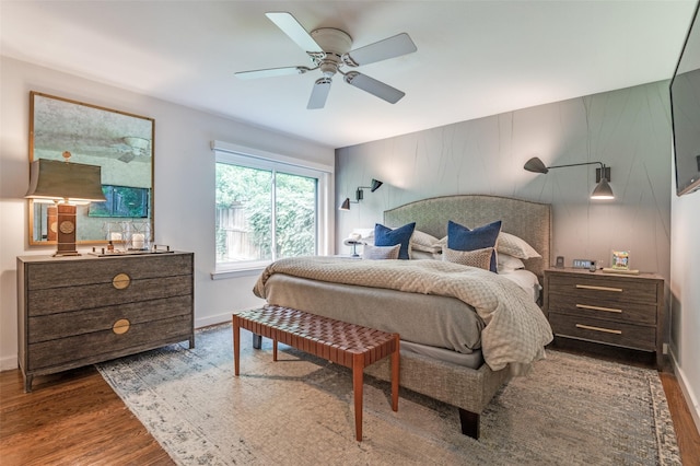 2811 Maple Springs Blvd, Dallas, TX 75235 - bedroom featuring wood finished floors and a ceiling fan