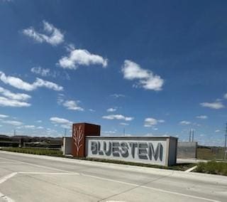 200 Tanager Dr, Rhome, TX 76078 - view of community sign