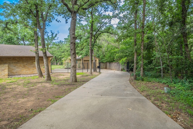 4524 Coyote Pt, Denton, TX 76208 - view of home's community featuring concrete driveway