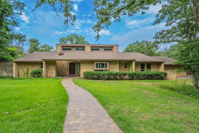 4524 Coyote Pt, Denton, TX 76208 - mid-century inspired home with brick siding