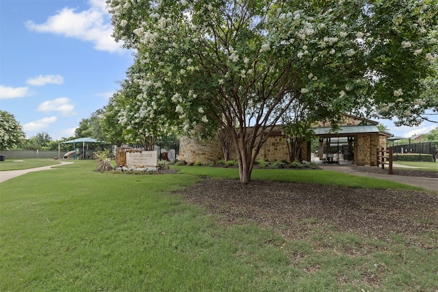 8128 Hosta Way, Fort Worth, TX 76123 - view of yard