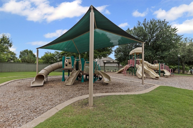 8128 Hosta Way, Fort Worth, TX 76123 - view of communal playground