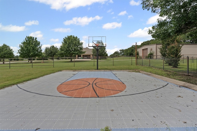 805 S Duncan Creek Ct, Weatherford, TX 76087 - view of basketball court