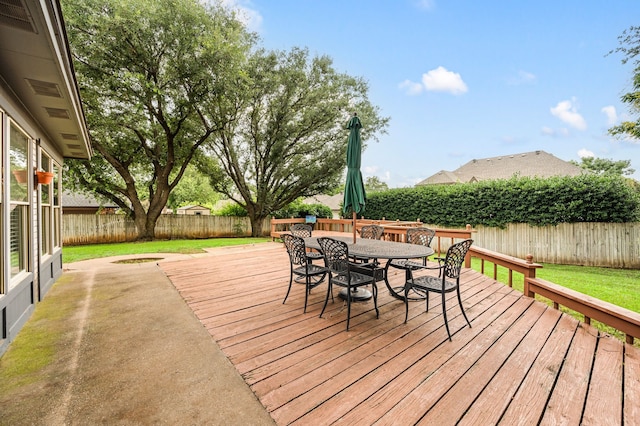 817 Tall Oak Ln, Keller, TX 76248 - wooden deck featuring a fenced backyard and outdoor dining space