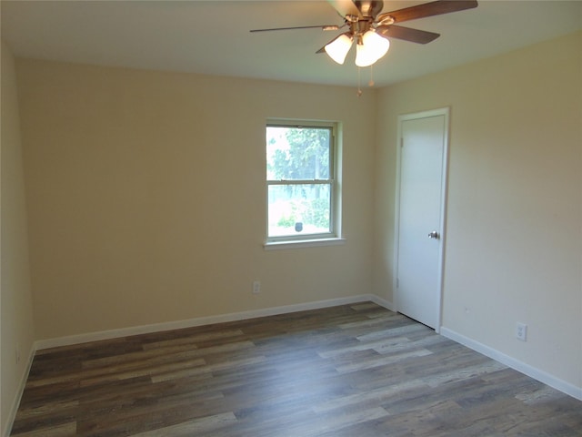 802 Acton Ave, Duncanville, TX 75137 - unfurnished room with wood finished floors and a ceiling fan