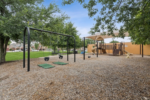 2708 Ferdinand, Grand Prairie, TX 75054 - view of community playground