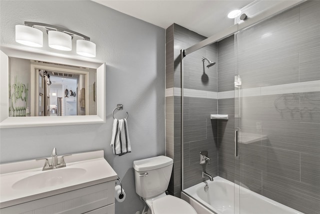 849 S Gun Barrel Ln Unit D6, Gun Barrel City, TX 75156 - bathroom featuring bath / shower combo with glass door and vanity