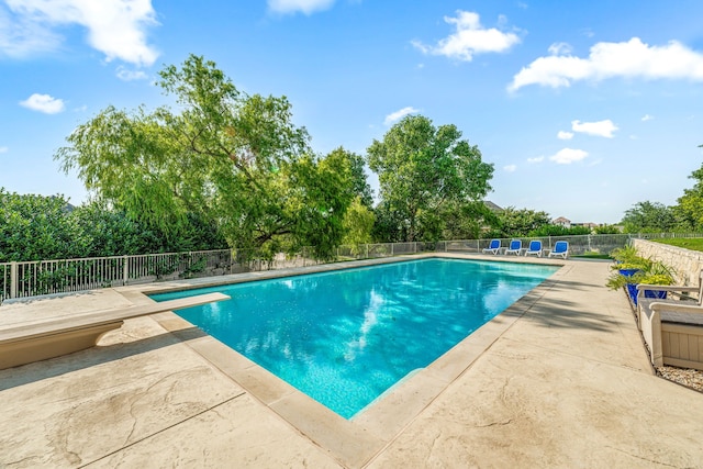 8800 Summit Point Ct, Fort Worth, TX 76179 - view of swimming pool with a patio area and a diving board