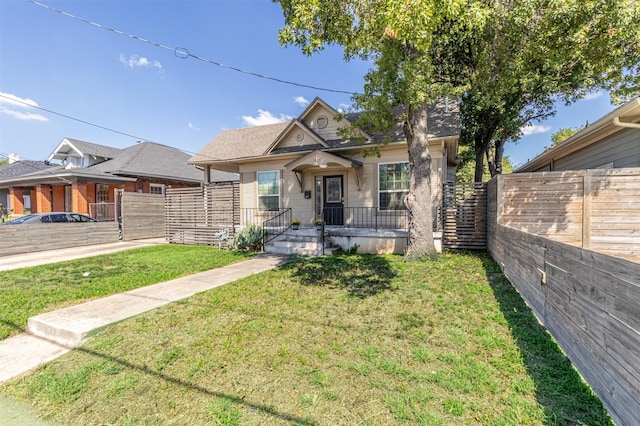 825 W 12th St, Dallas, TX 75208 - view of front of home