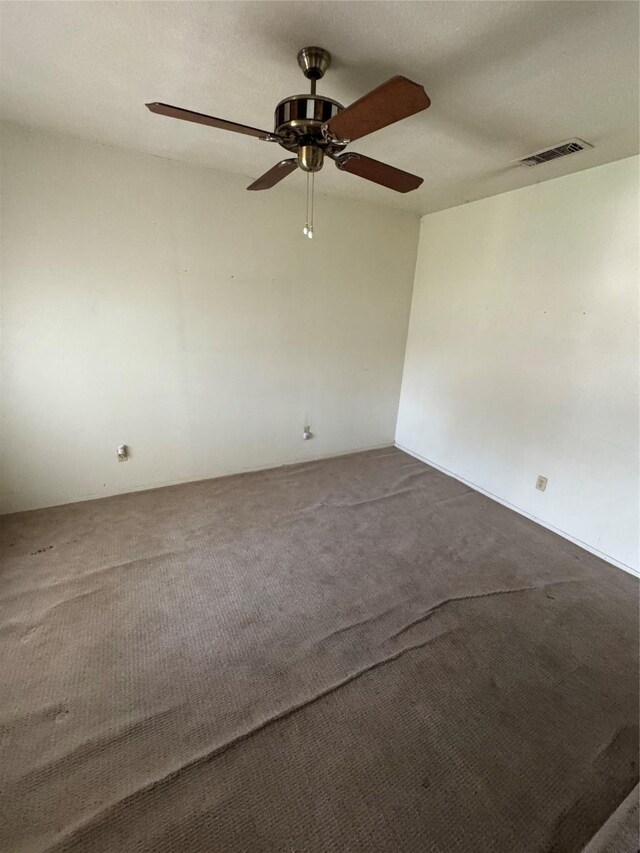 1815 Redwood St, Arlington, TX 76014 - unfurnished room with carpet and a ceiling fan
