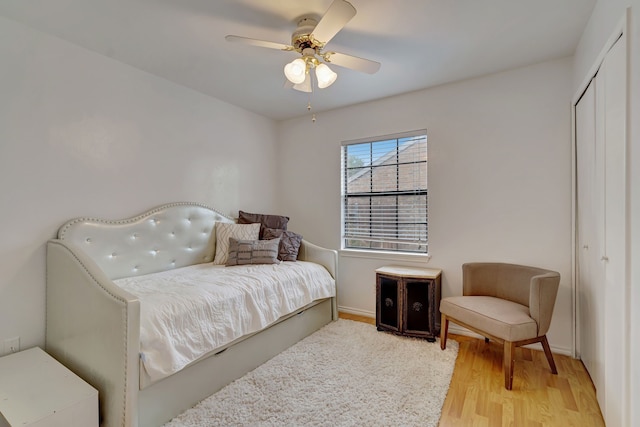 3909 Commonwealth Dr, Flower Mound, TX 75028 - bedroom featuring wood finished floors, a closet, and ceiling fan